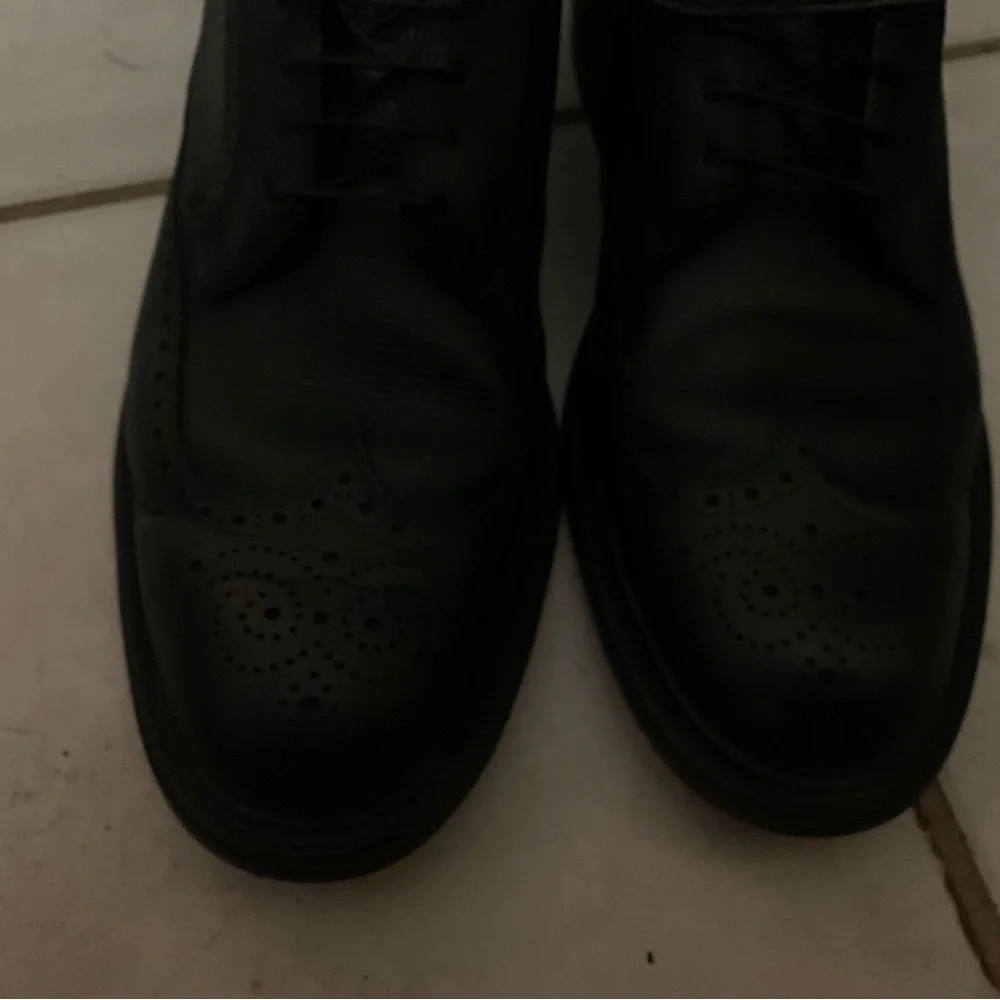 Stewart McGuire Black Leather Men's Dress Shoes - Picture 2 of 12